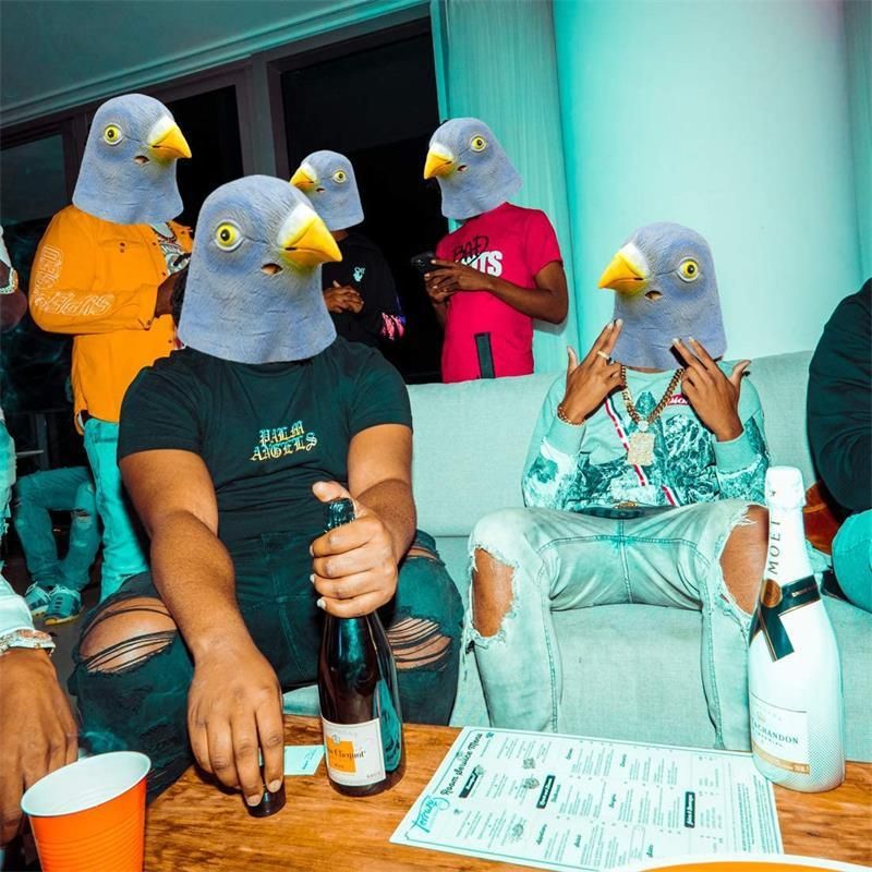 Маска Голубя