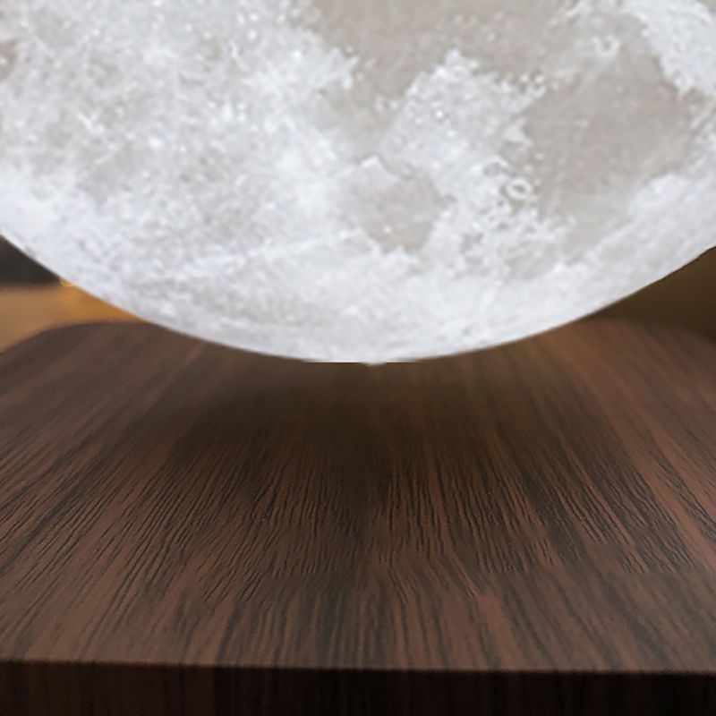 Левитирующая Лампа