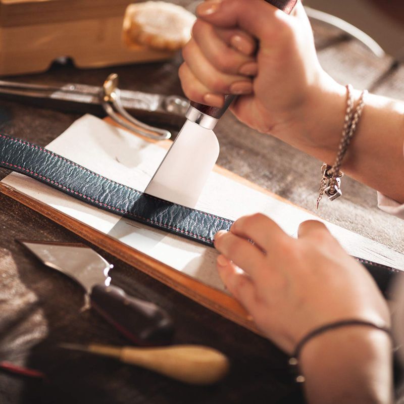 Набор инструментов для работы с кожей / Набор Кожевника