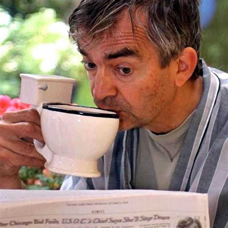 Набор для напитков / Кружка Унитаз С Какашкой