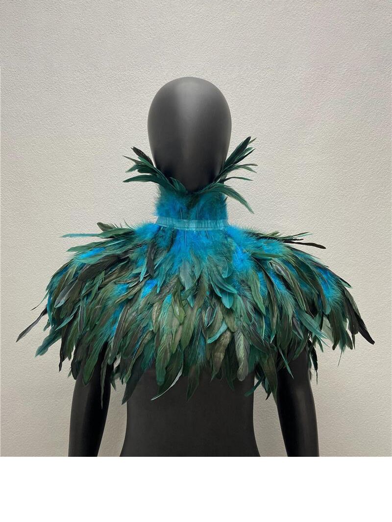 Накидка С Перьями