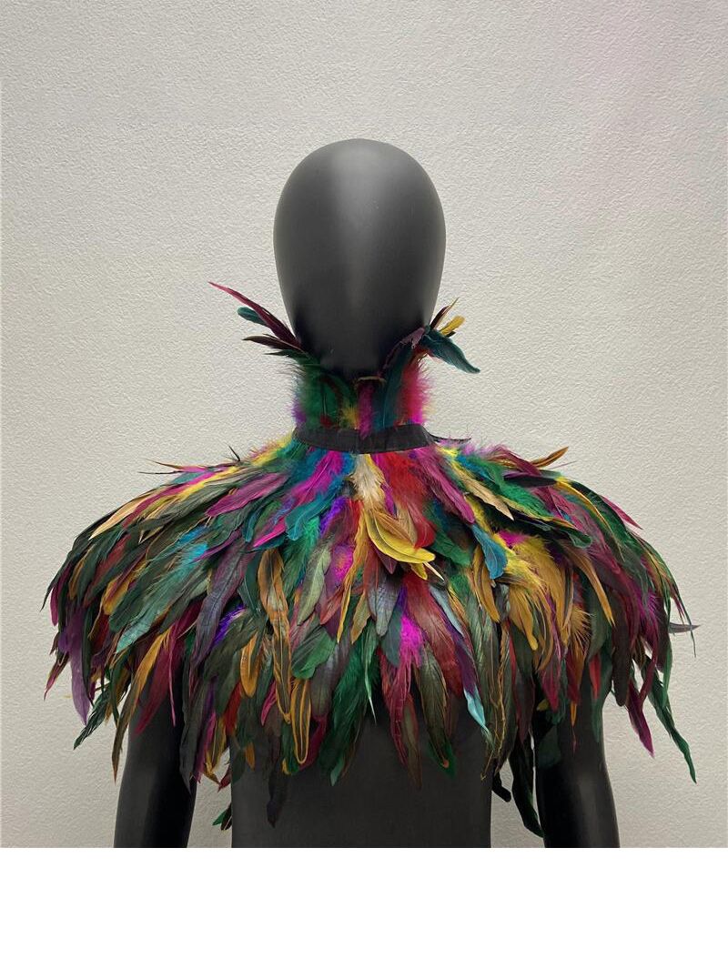 Накидка С Перьями