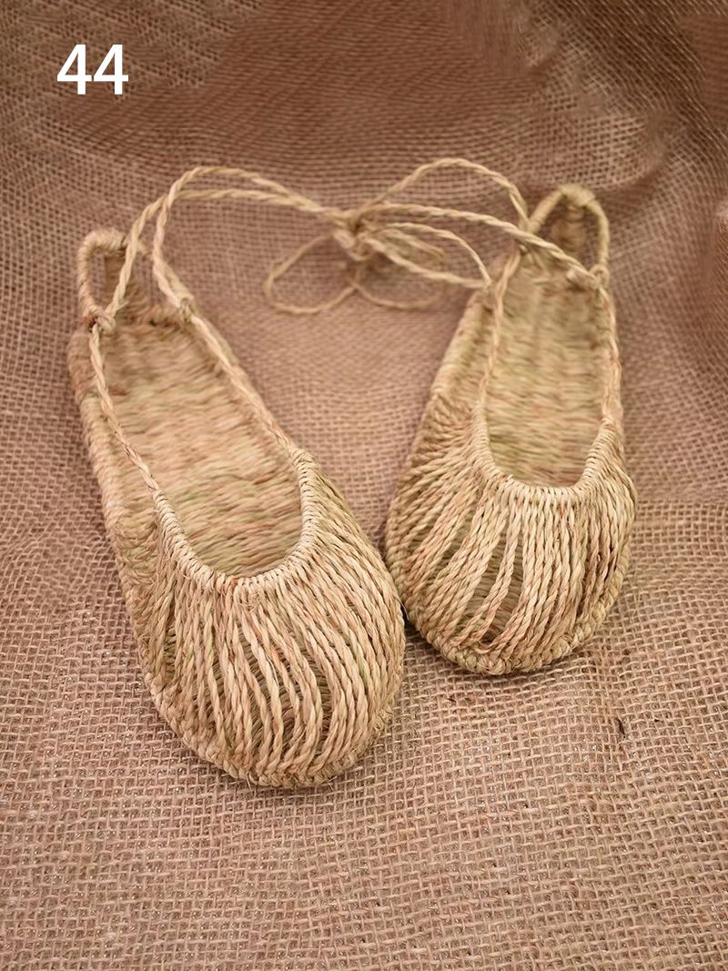 Лапти Плетеные