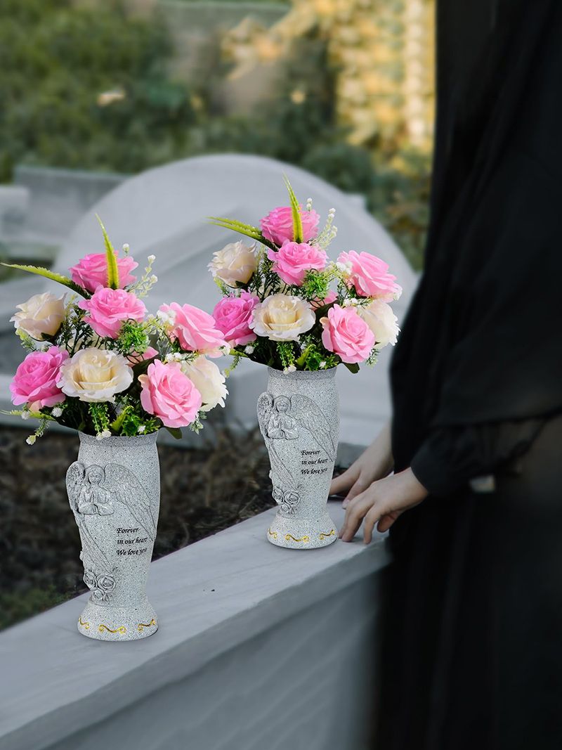 Вазон На Кладбище С Колышком