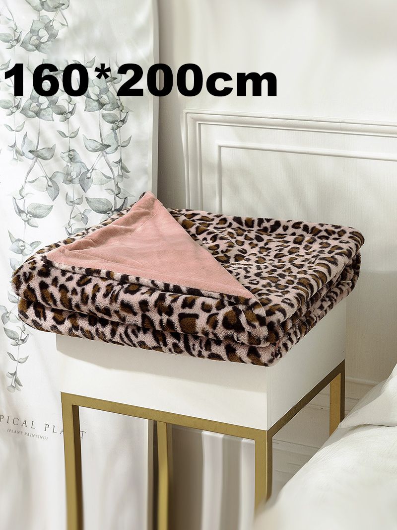 Плед Леопардовый