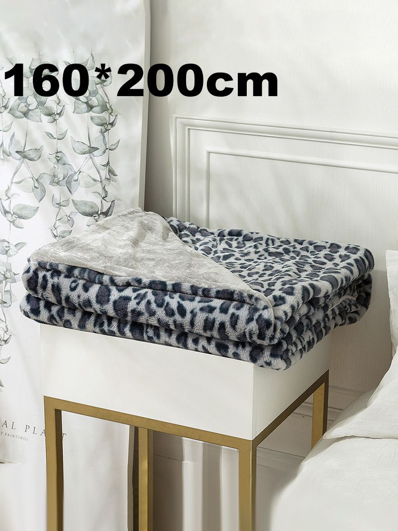 Плед Леопардовый