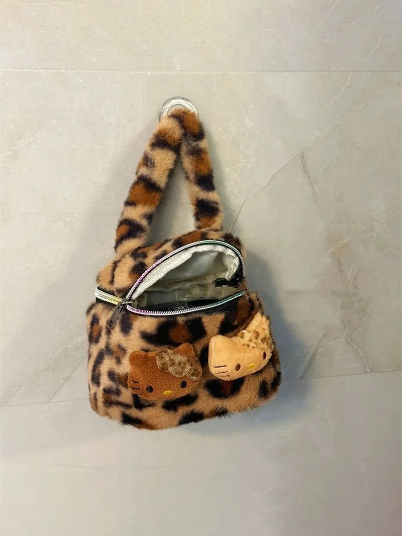 Косметичка Леопардовая