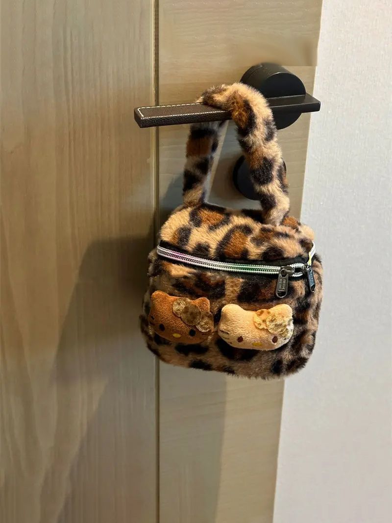 Косметичка Леопардовая